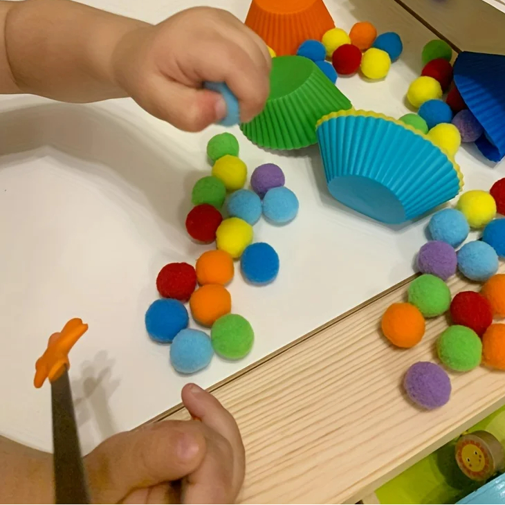 Brinquedo De Bola De Pelúcia Com Clipe Infantil-1 Conjunto De Jogo De Contagem De Classificação De Cores , Presente Educ